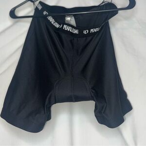 Pearl Izumi size Large padded bike shorts
